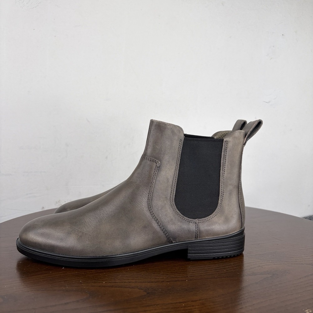 Ecco Touch 15 Boots Women's 39 / 8 Gray Leather Comfort Chelsea Ankle Booties